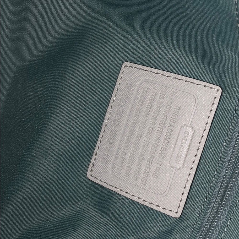 Authentic Coach bag Brand New - Picture 3 of 7